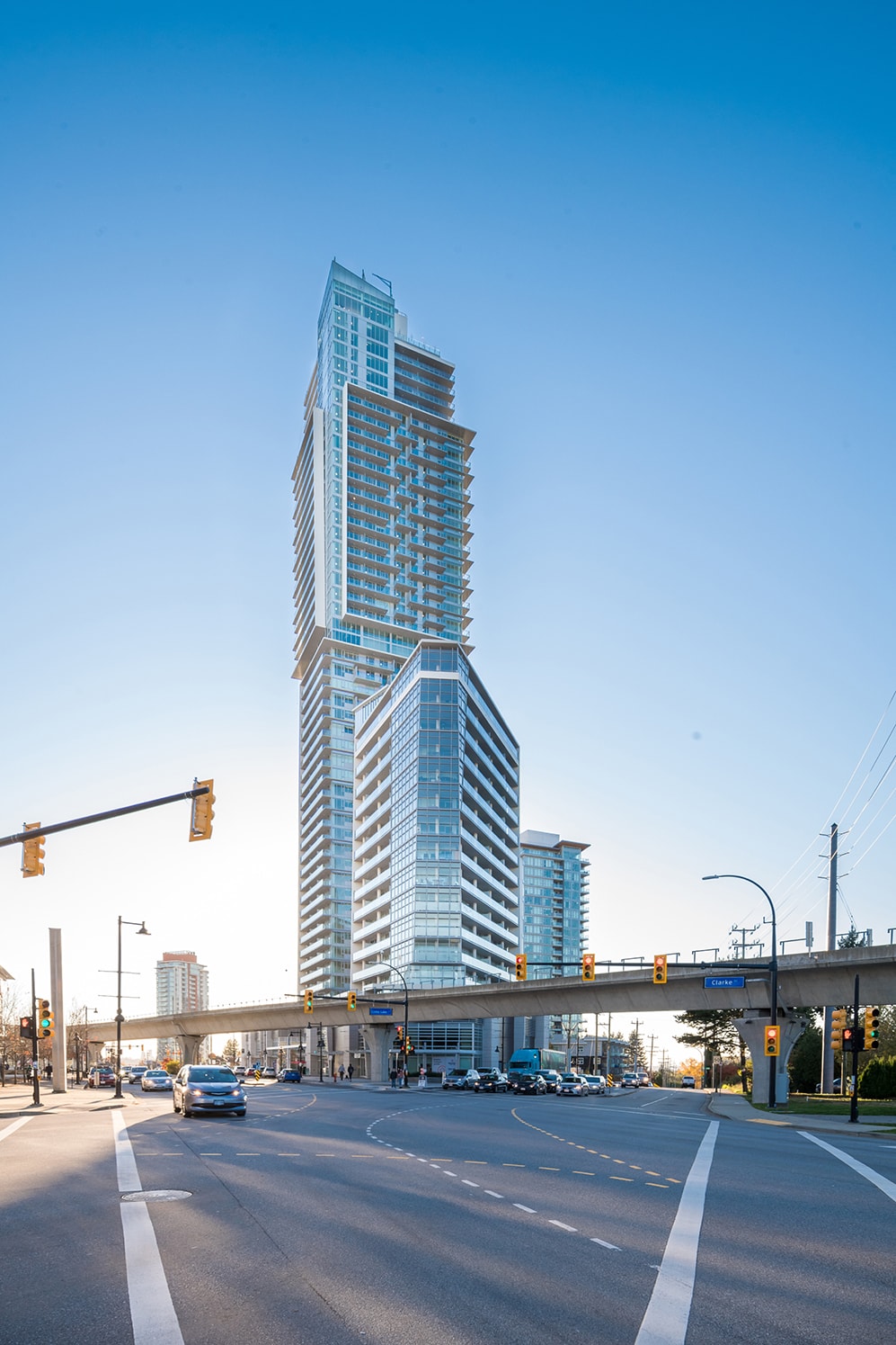 567 Clarke + Como